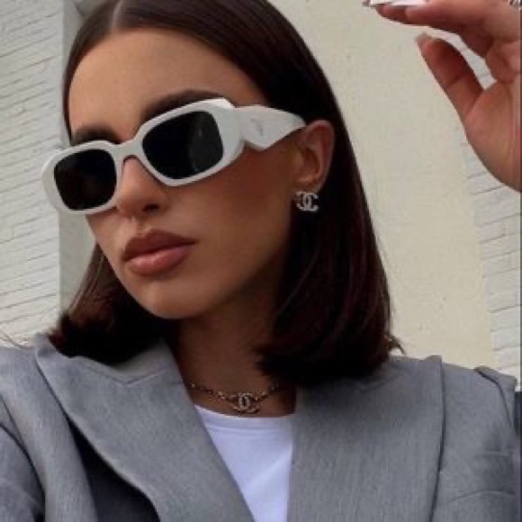 Prada Symbole Sunglasses SPR17W - Picture 6 of 13